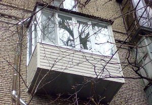 Остекление балкона без выноса 3 м в Днепре