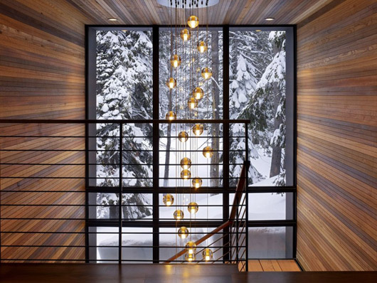Панорамные окна для лестниц в частном доме